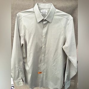 Calvin Klein Men’s Dress Shirt. Size 16 34/35 L